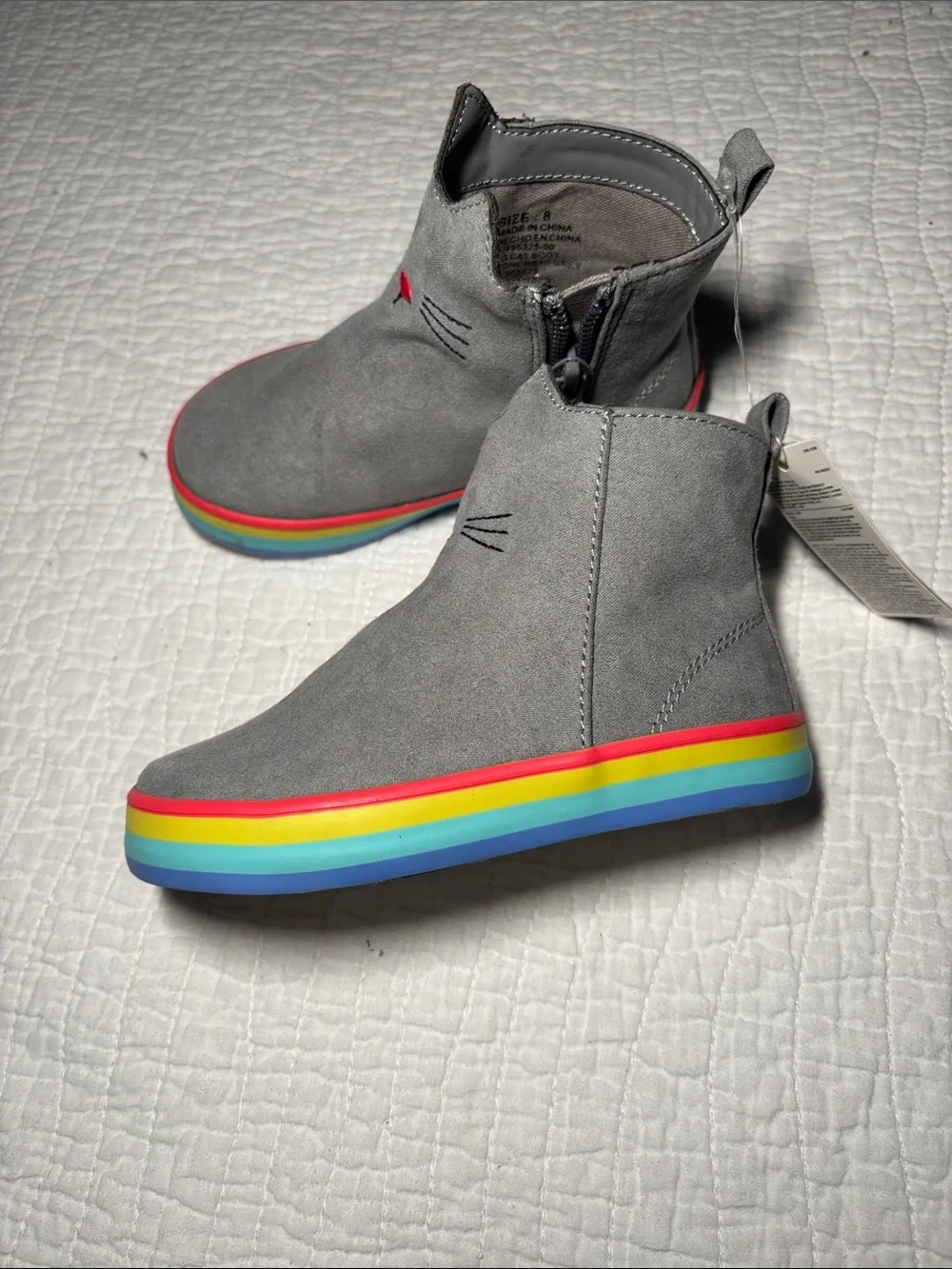 GAP Gray Cat Face Kids Boots with Rainbow Stripe Sole